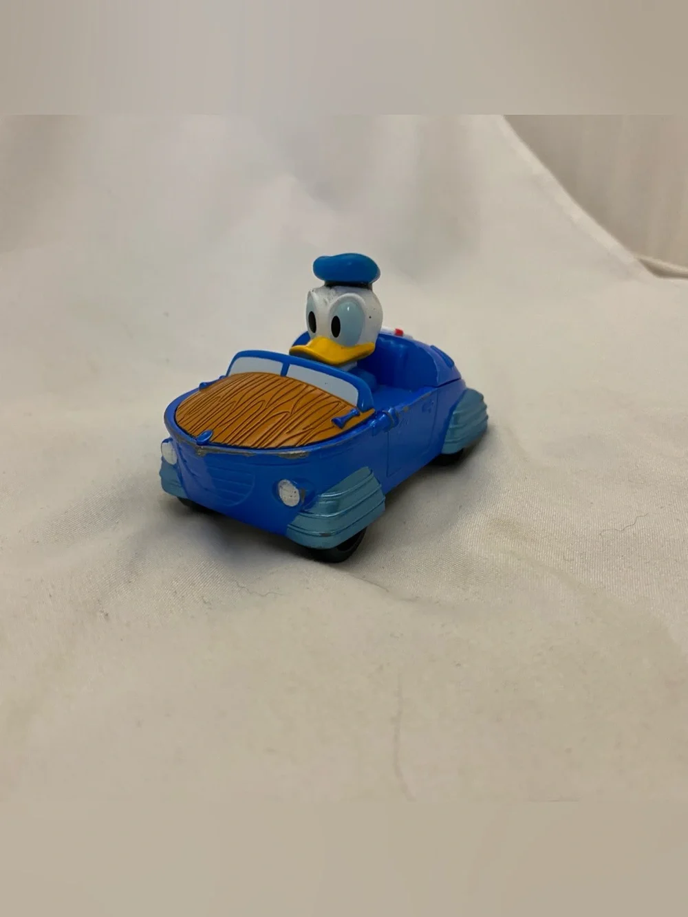 Donald Duck Cabin Cruiser Disney Mickey and the Roadster Racers Mattel 2016